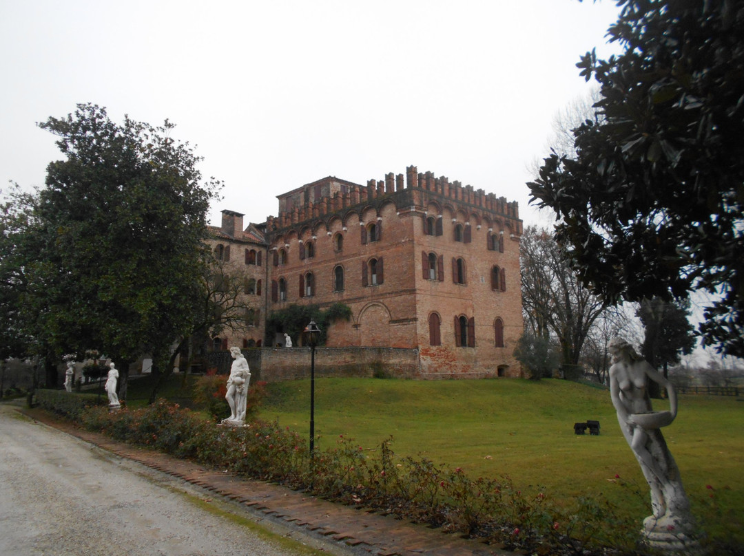 Castello di Stigliano景点图片