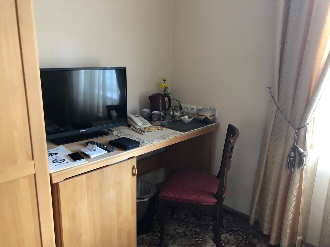 维罗妮卡旅馆