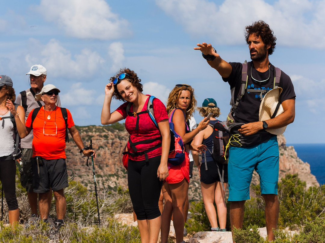 Walking Formentera景点图片
