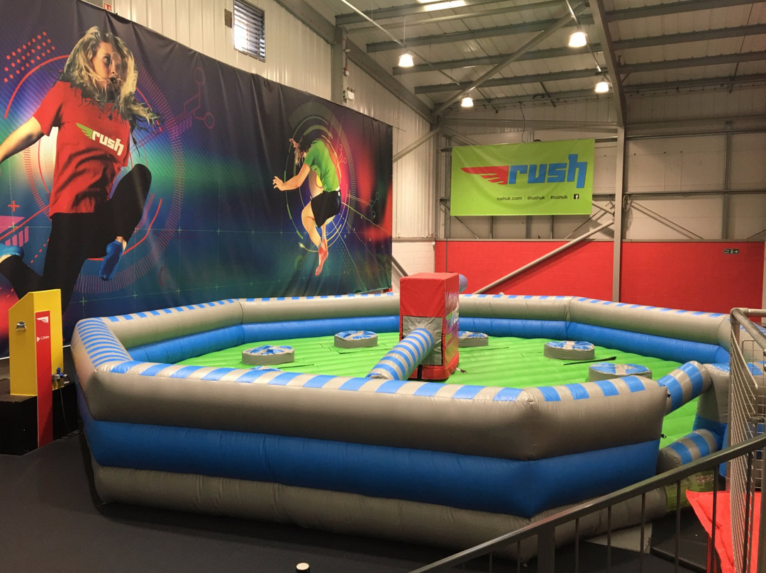 Frieth旅游景点-Rush UK Trampoline Park High Wycombe