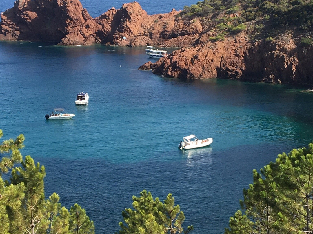Calanque de Maubois景点图片