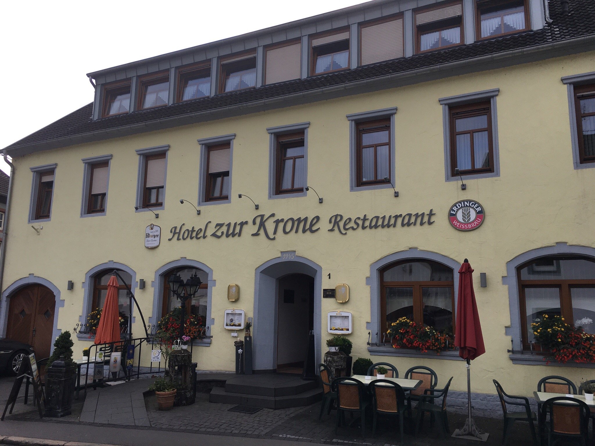 Hotel Zur Krone-官方