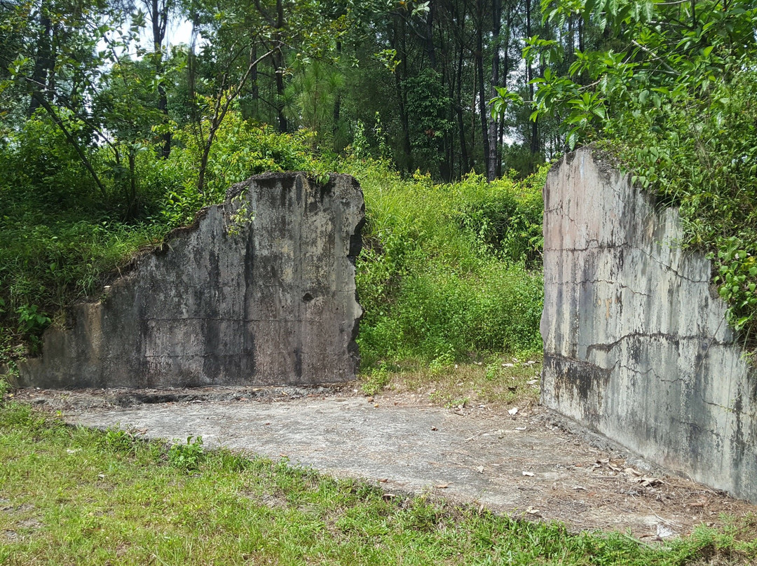 Historial Monument Chin Ham-顺化必去景点