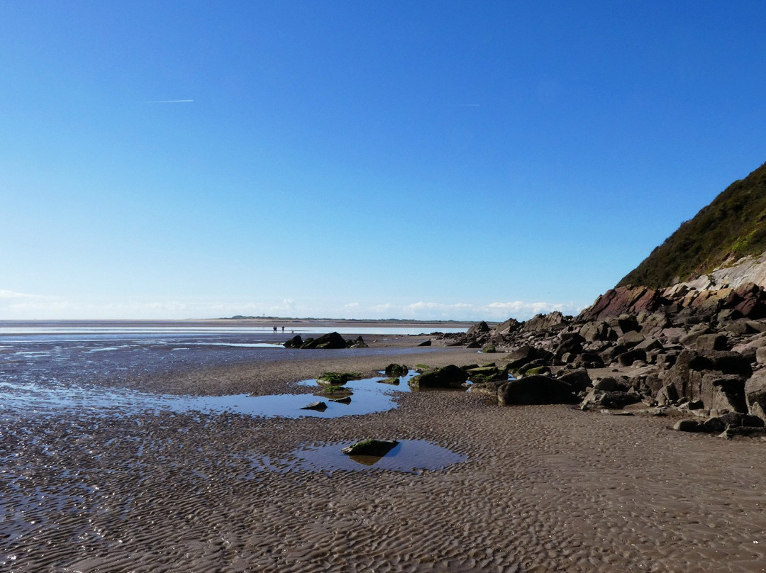 Llansteffan Beach景点图片