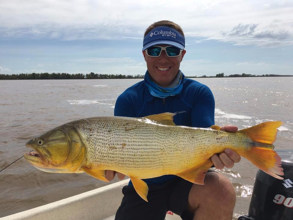Fishing in Buenos Aires景点图片