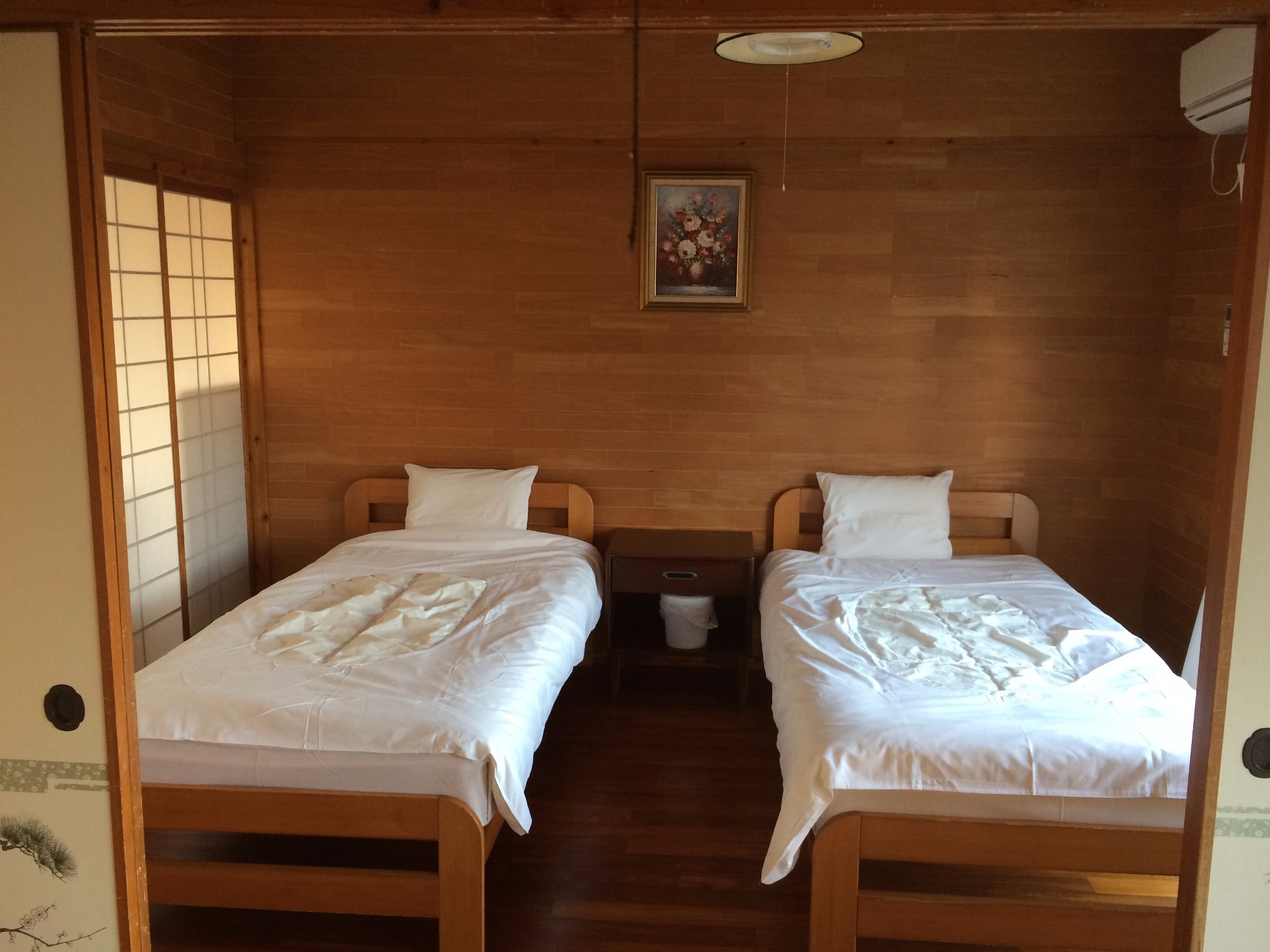 Crystal Inn Onna-官方