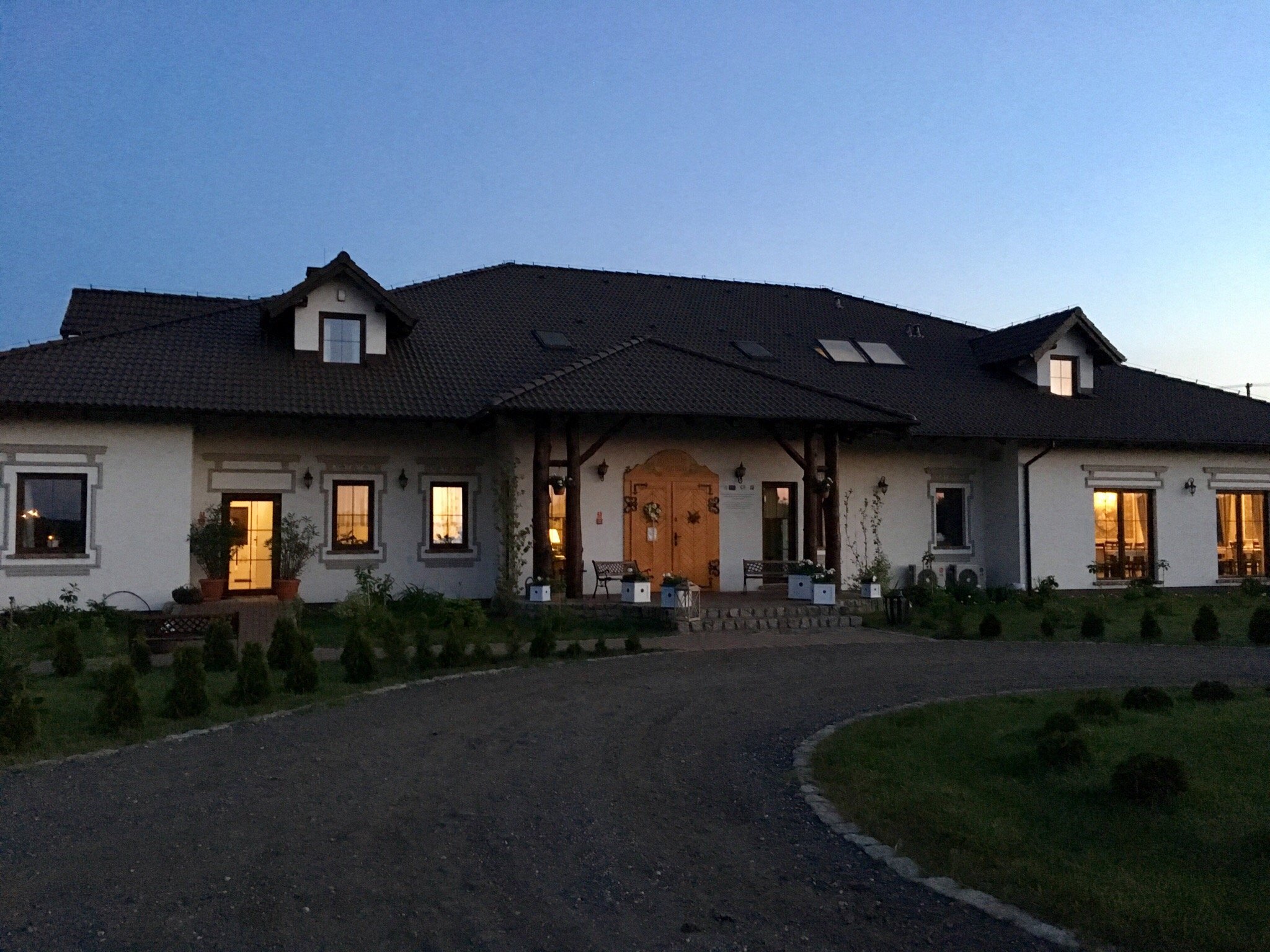 Gosciniec Winnica-官方