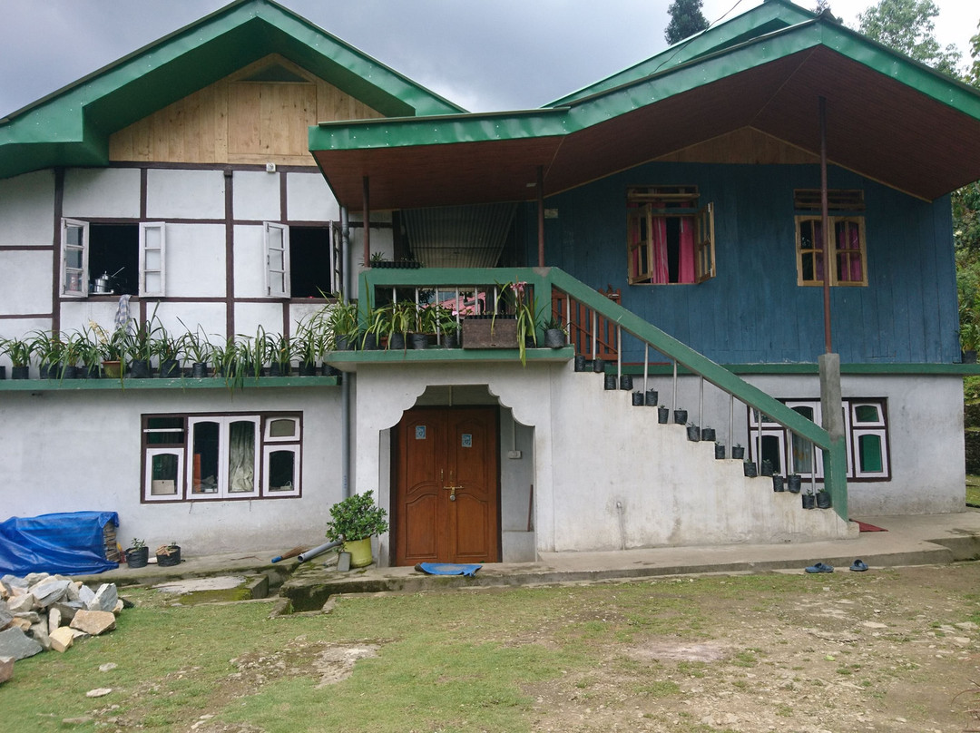 Kewzing Village Home Stay