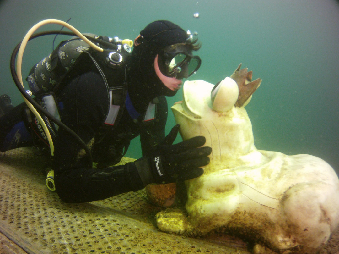 Jens Haak DivingSchool-Burgdorf必去景点