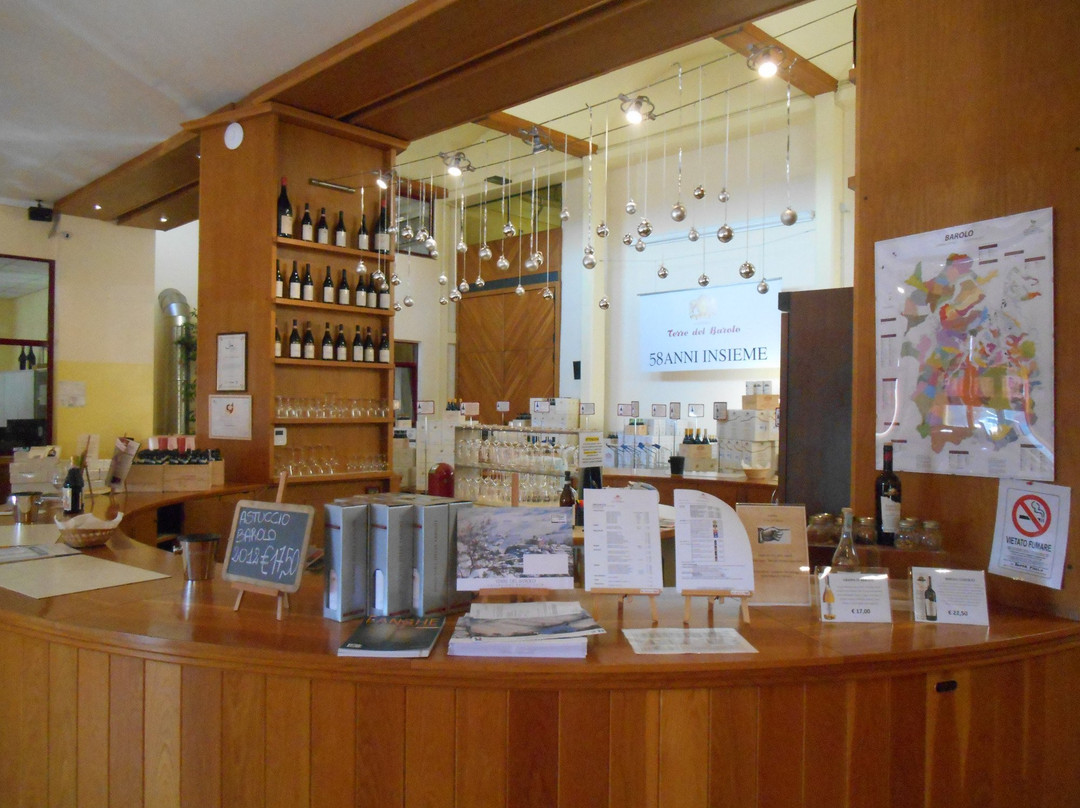 Cantina Terre del Barolo-Castiglione Falletto必去景点