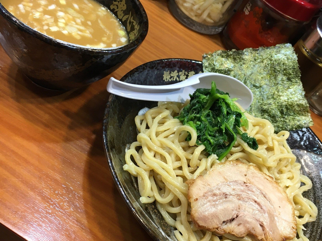 横浜家系ラーメン 目黒 魂心家