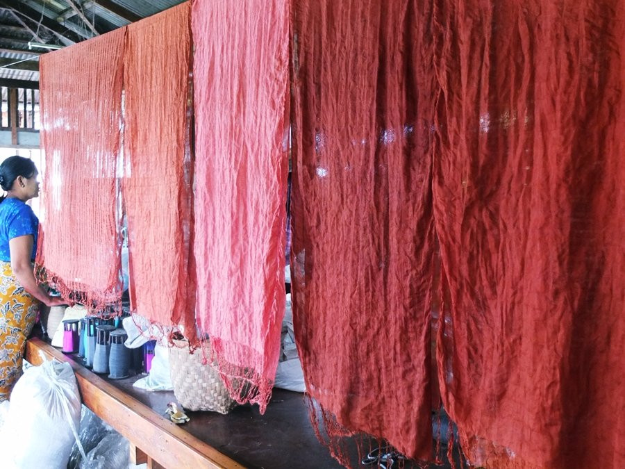 Khit Sunn Yin Lotus, Silk and Cotton Hand Weaving Centre景点图片