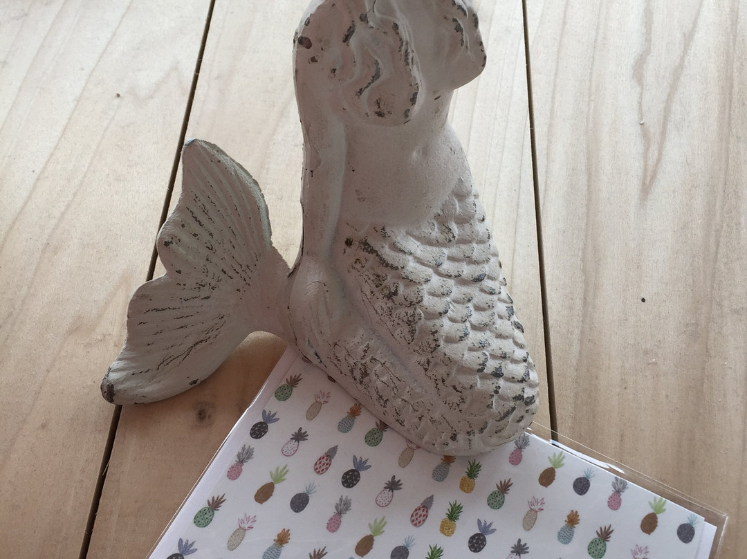 Hurricane Limited-马卡瓦必去景点