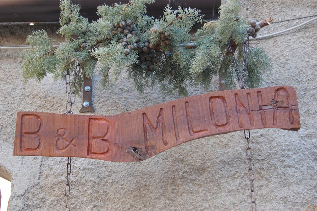 B&B Milonia-官方