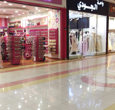 Venicia Mall-胡拜尔必去景点