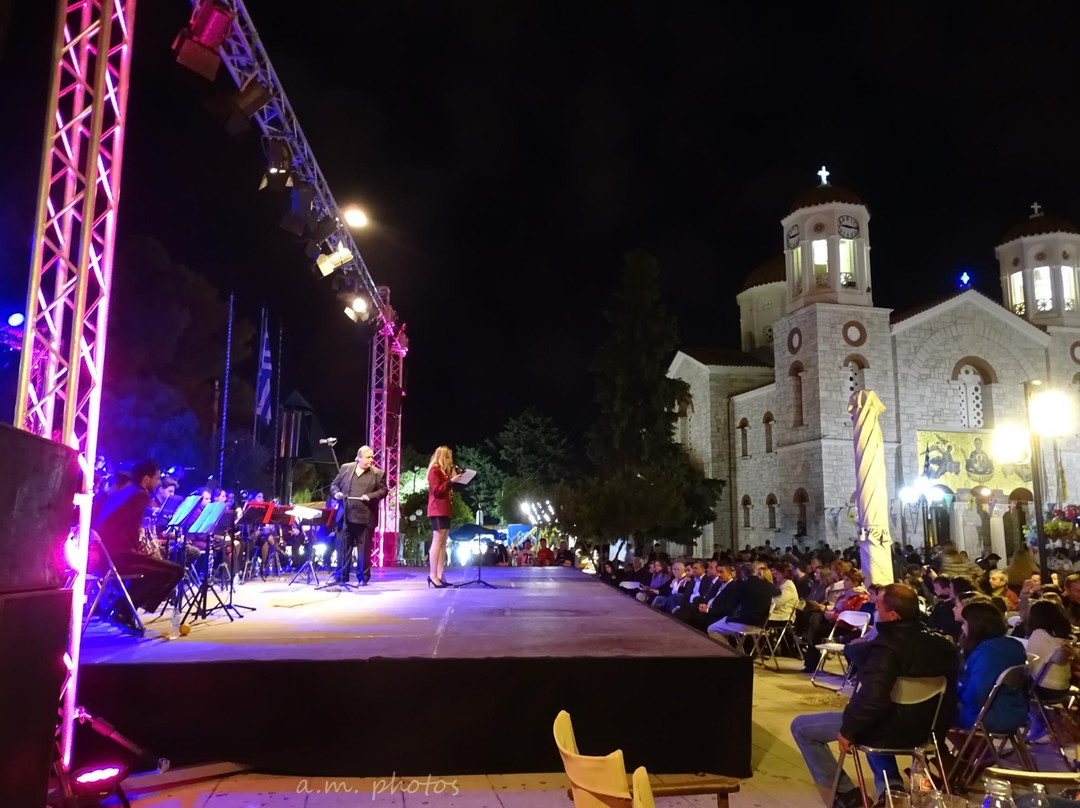 Church of Zoodochou-派阿尼亚必去景点