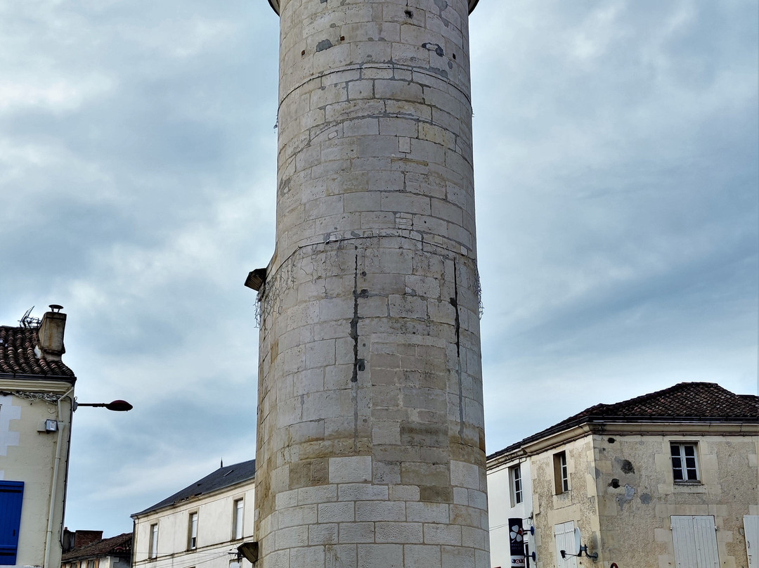 La Tour De L'horloge景点图片