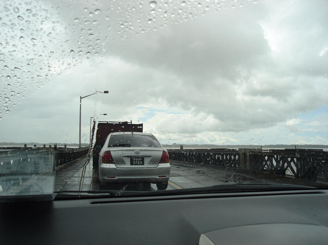 Demerara Harbour Bridge景点图片