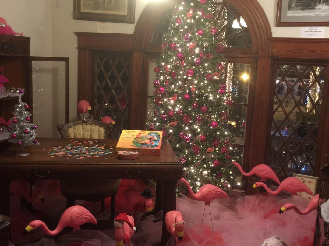 Burroughs Home & Gardens-迈尔斯堡必去景点