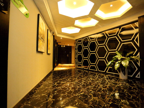 摩登时代酒店（汉中高铁站前进路夜市店）主图