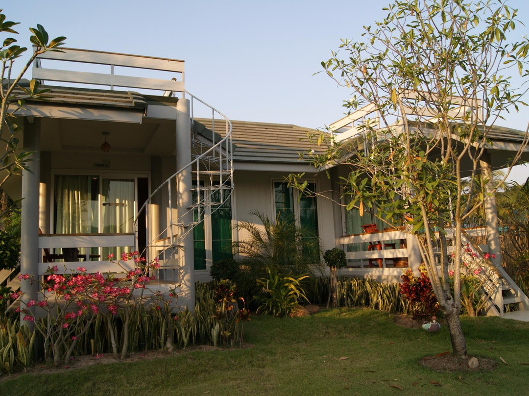 湖山拉姆法琪酒店主图