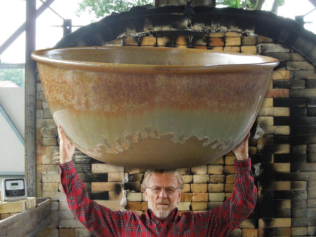 Greenleaf Stoneware-East Hampton必去景点