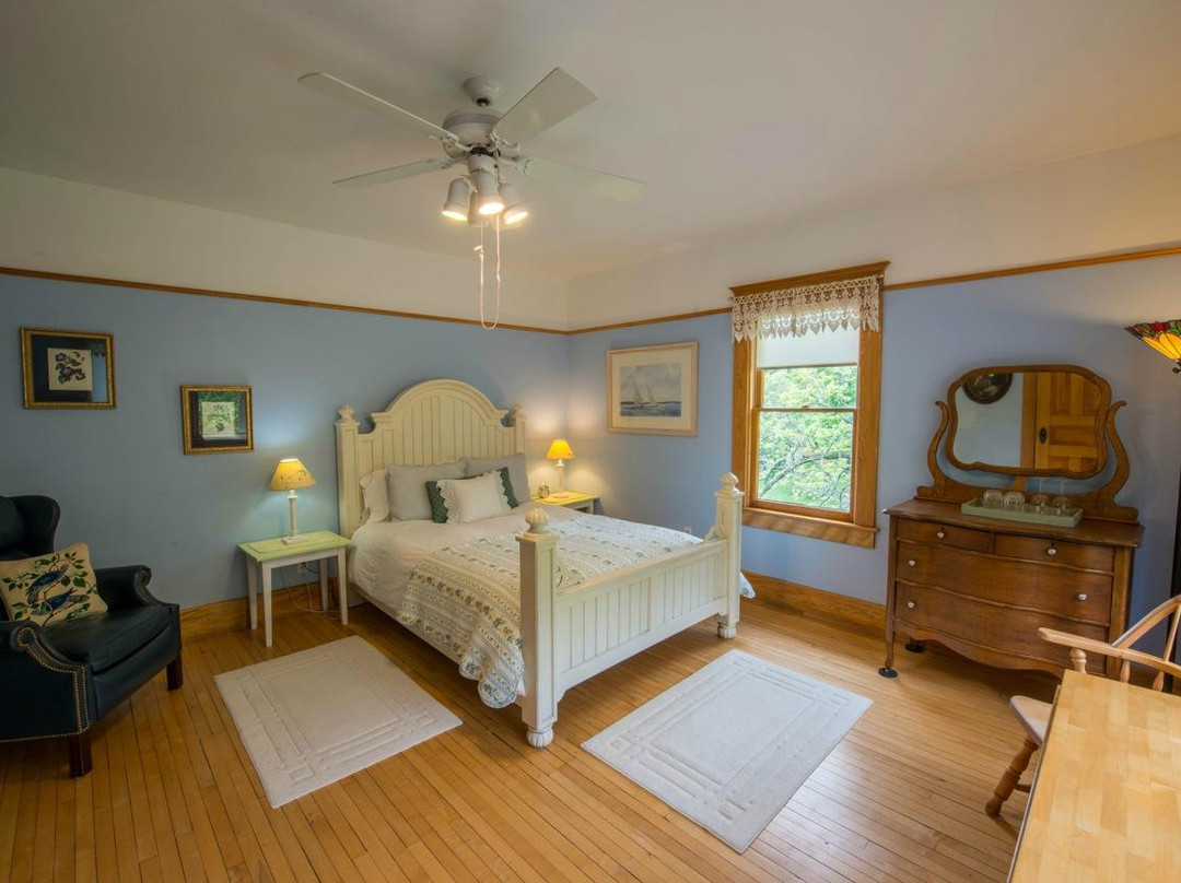 Snowbird Inn Bed & Breakfast主图