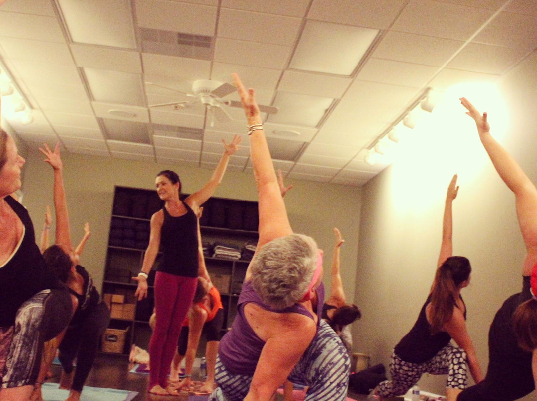 2MPower Yoga-不伦瑞克必去景点