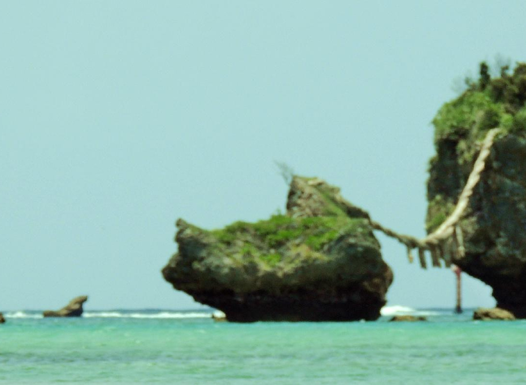 Onna Seaside Cizil Park Nabii Beach景点图片