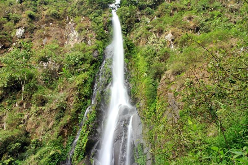 Benowo waterfall景点图片