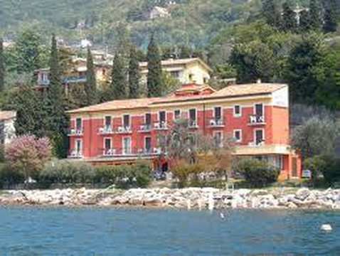 Hotel Menapace主图