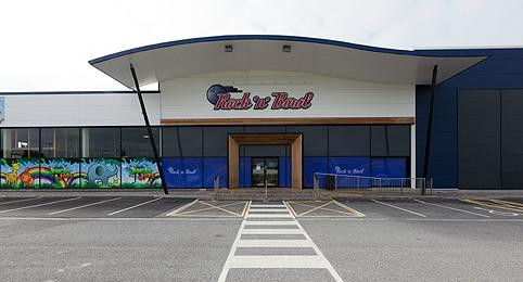 Tyrrellspass旅游景点-Rock 'n' Bowl Bowling Alley & Jungle Joes Soft Play