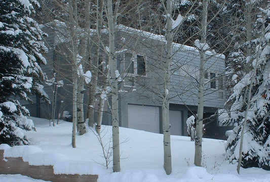 Intermountain Landing主图