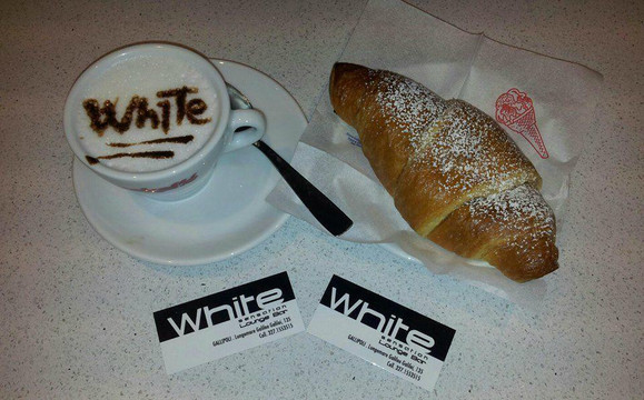 White sensation lounge bar-加里波利必去景点