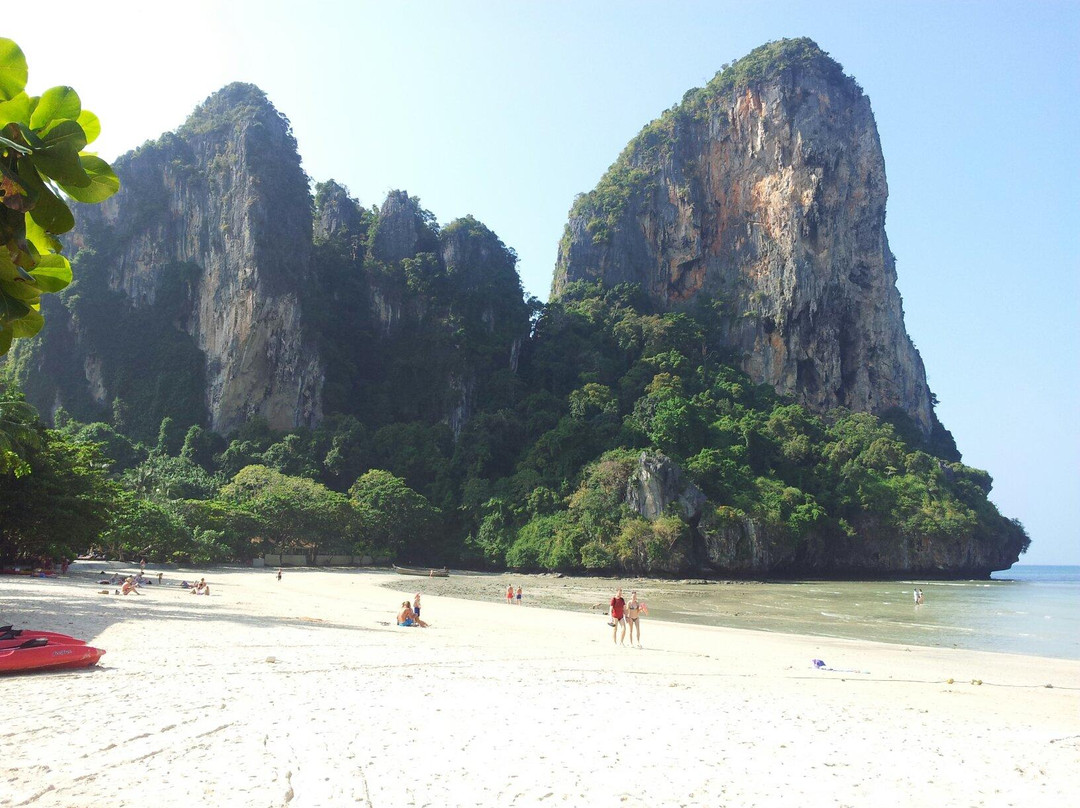 莱利海滩观景点景点图片