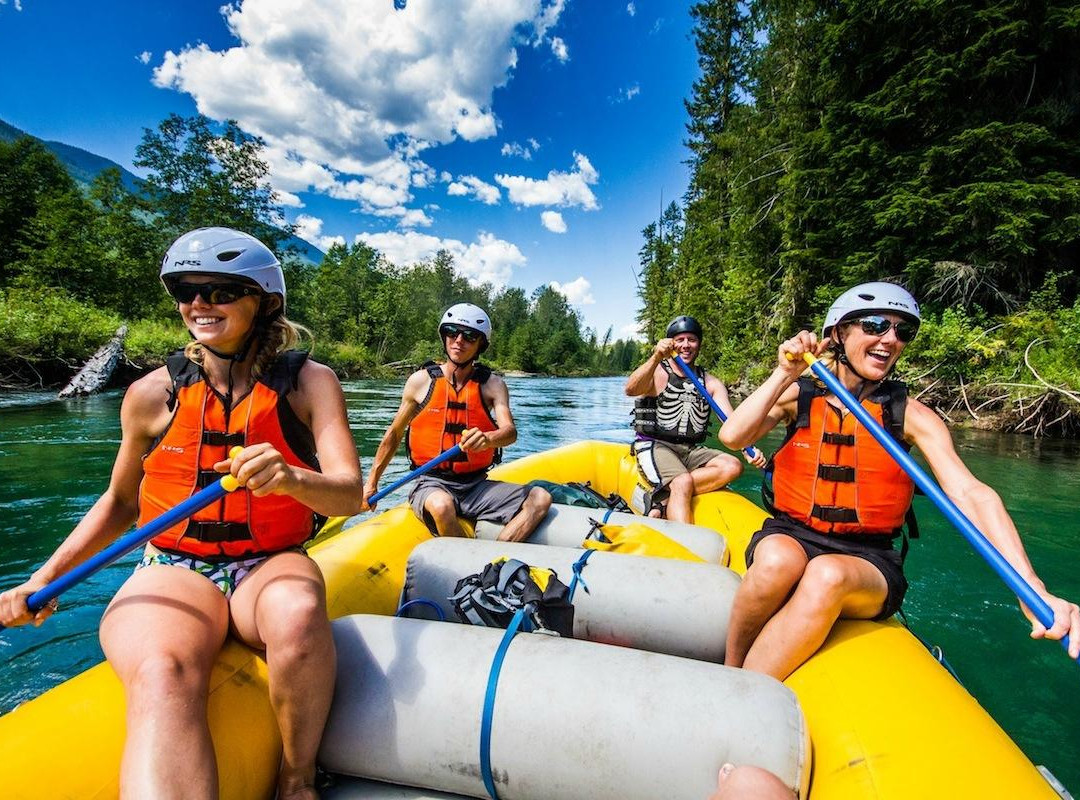 Lardeau River Adventures景点图片