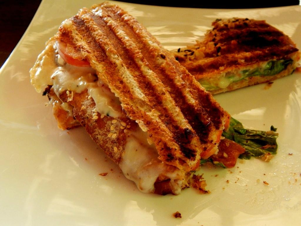 Ban Fang Min餐馆和美食-Sweetmaesalong Cafe