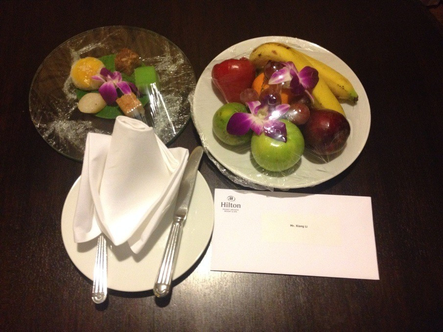 中山利和希尔顿酒店主图