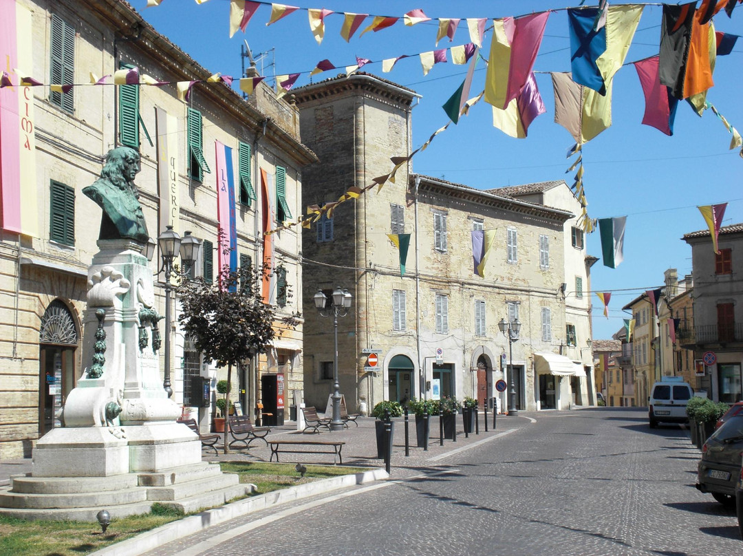 Piazza Roma-Camerano必去景点