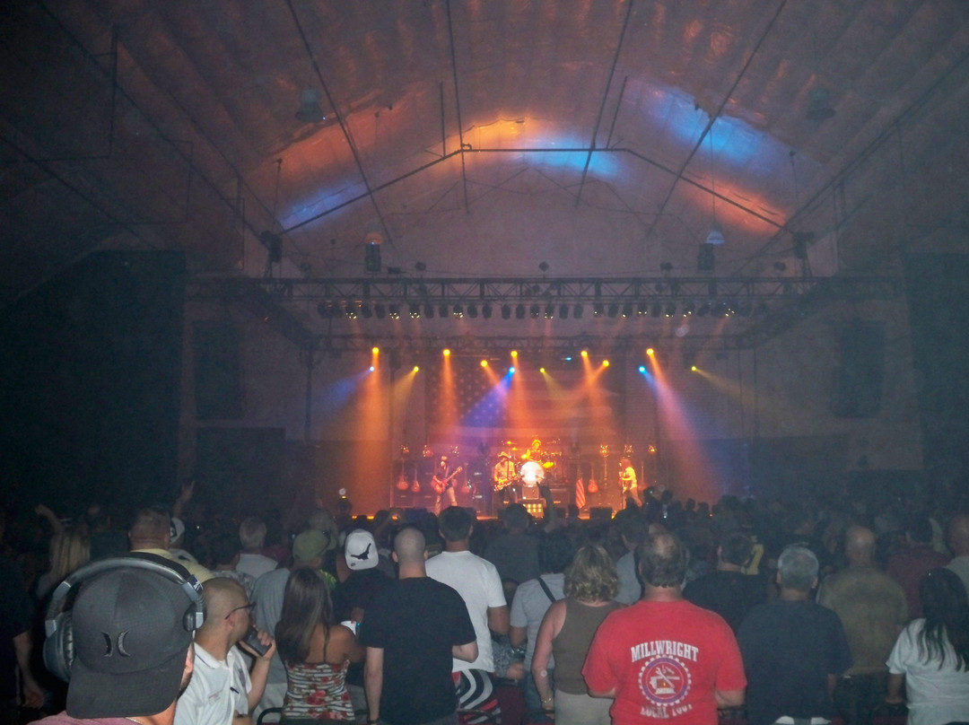 E Center-拉芙琳必去景点