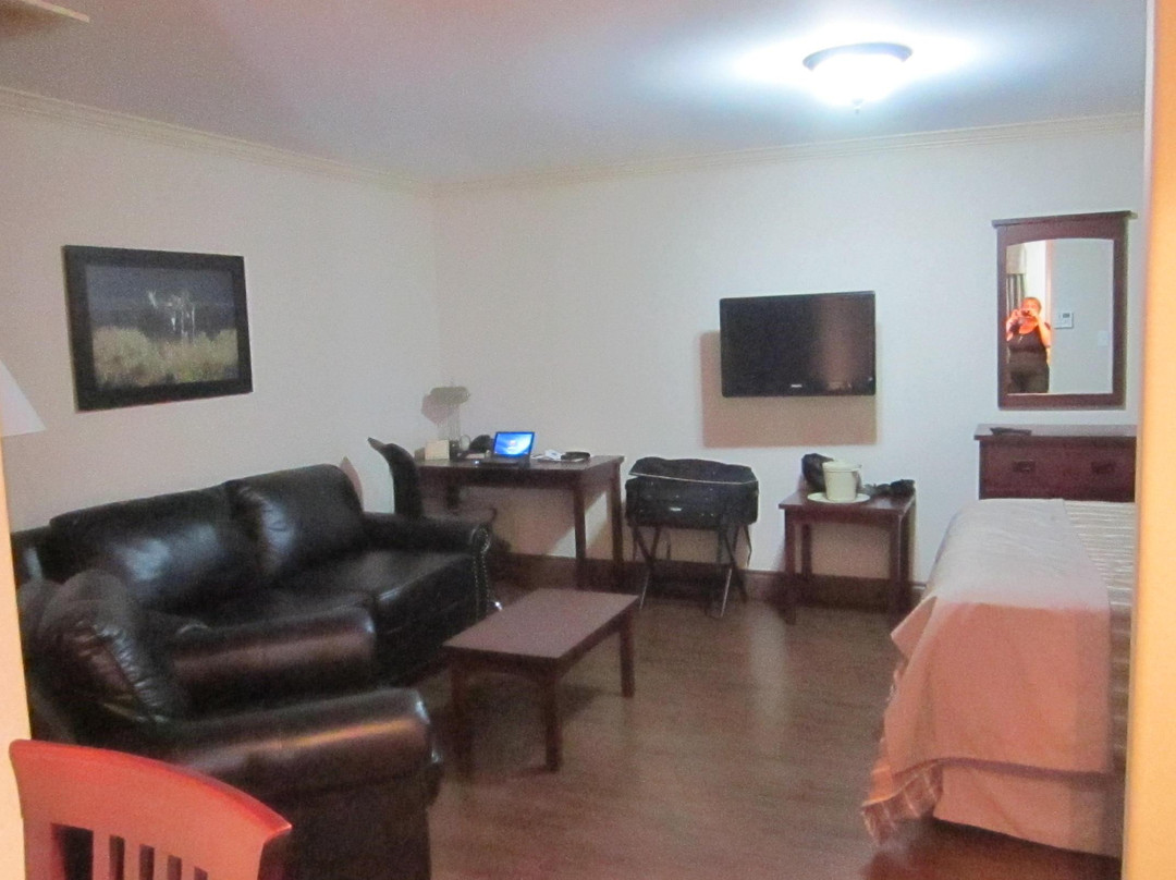 Braxton Suites主图