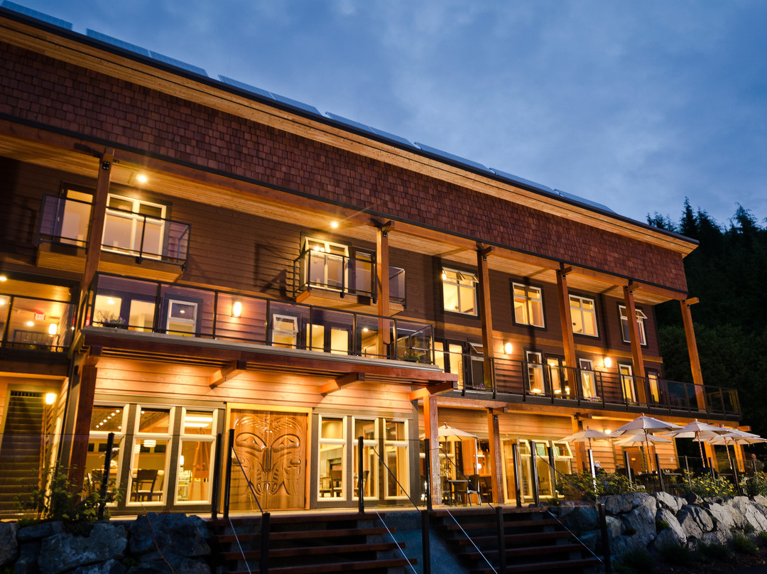 Moutcha Bay Resort