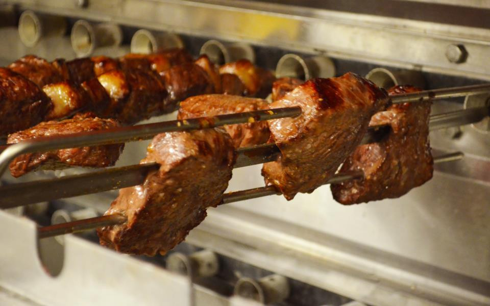 斯塔福德餐馆和美食-Avenida Brazil Churrascaria Steakhouse