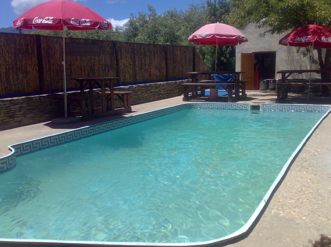 Barrydale酒店住宿-Barrydale Backpackers & Dung Beetle Bar