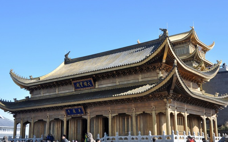 华藏寺-峨眉山市必去景点
