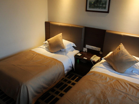 昆明锦江大酒店主图