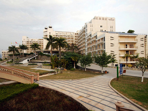 金銮凯泉酒店主图