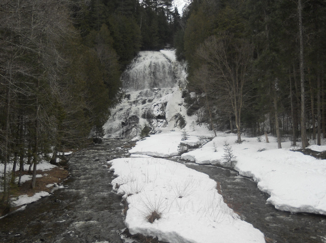Beaver Brook Falls Natural Area景点图片