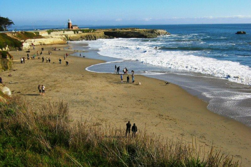 西崖路-圣克鲁斯必去景点