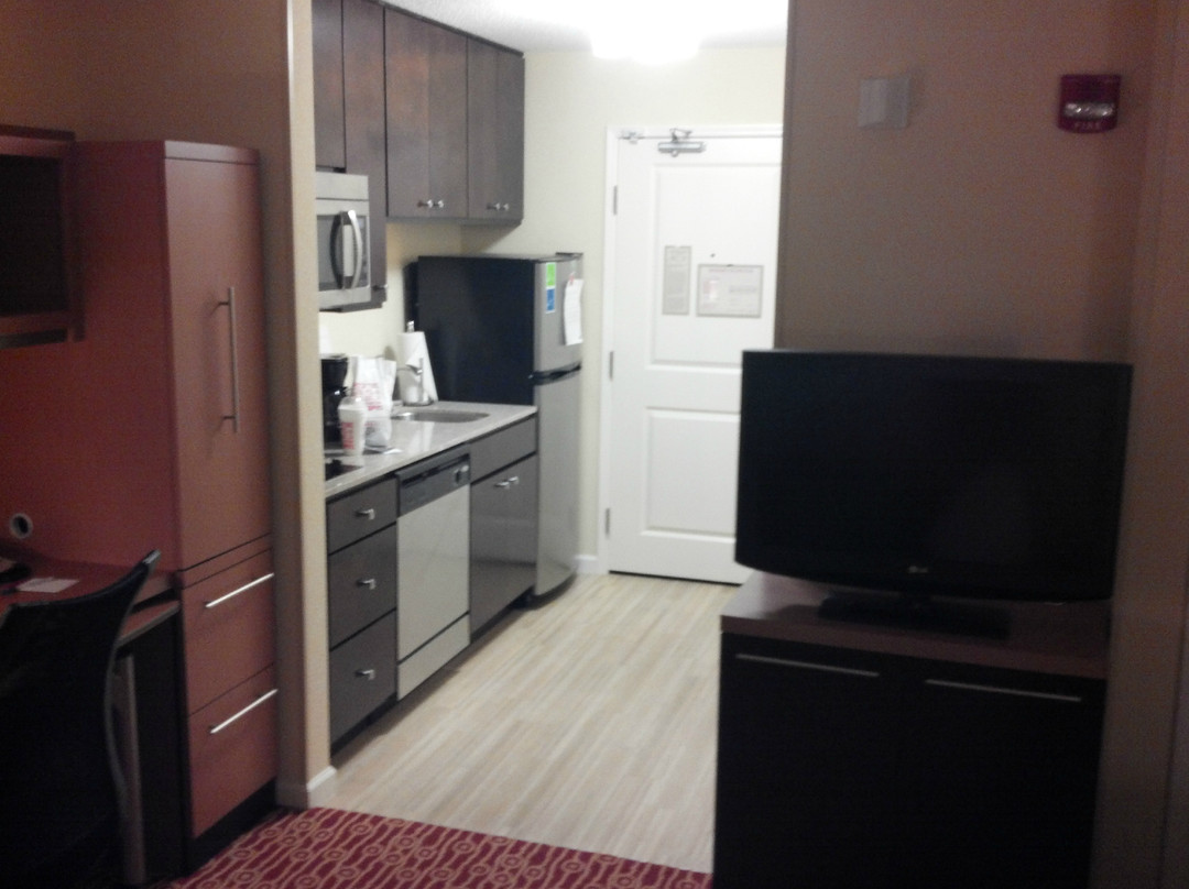 韦恩堡北万豪TownePlace Suites 酒店